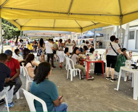 Leia mais sobre o artigo Conquista: Caravana da Cidadania leva centenas de pessoas à Praça dos Verdes com serviços 100% gratuitos